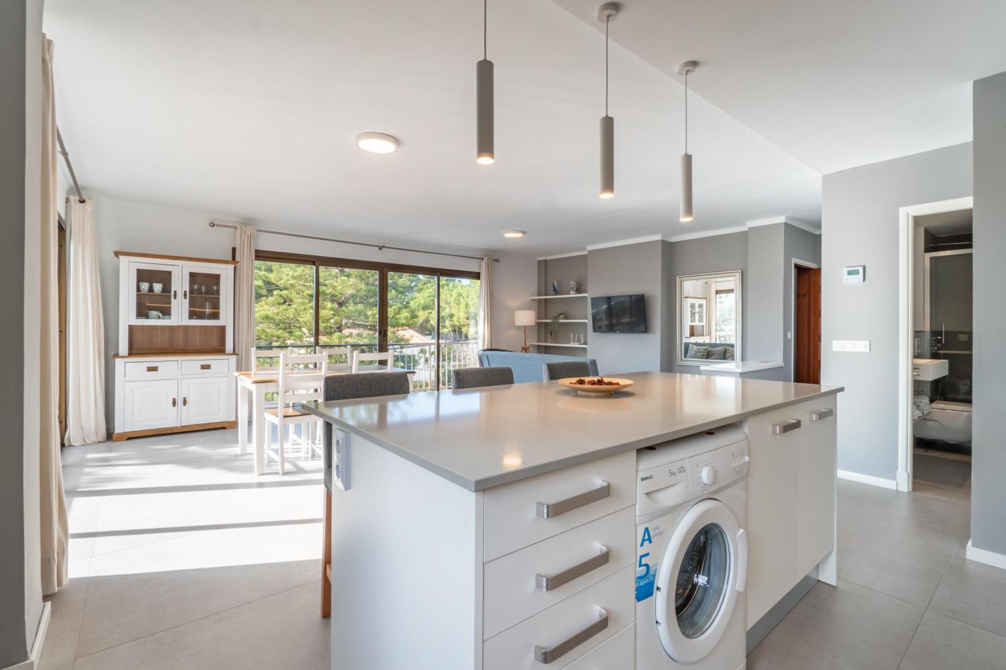 Ponent B Apartment